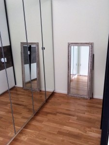 Begehbarer-Kleiderschank-Schubidista-BineLovesLife