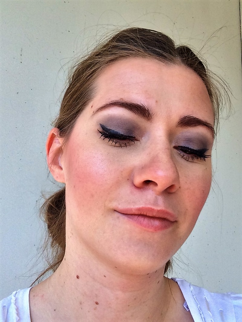 Nackt oder angezogen BineLovesLife-final