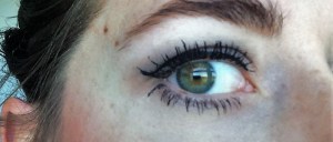 Nackt oder angezogen BineLovesLife Lidstrich