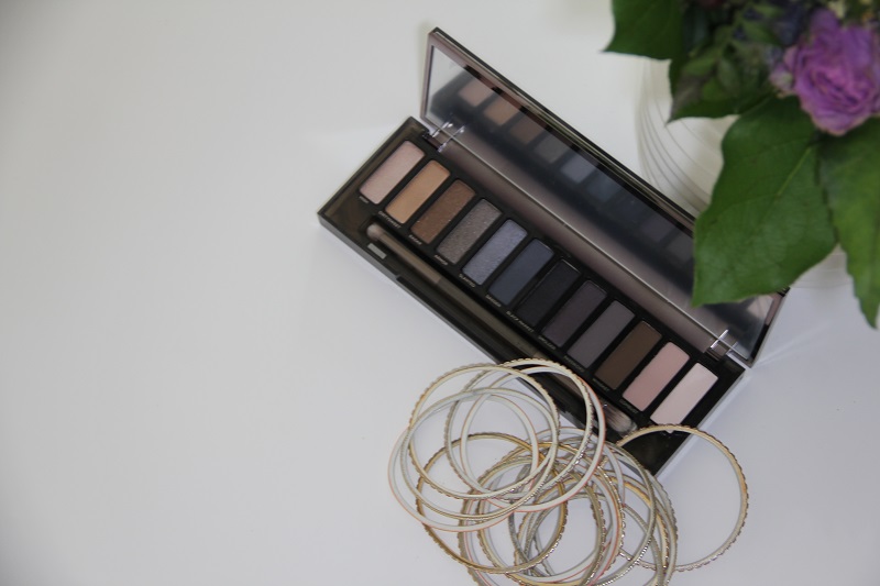 Nackt-oder-angezogen-UD-BineLovesLife