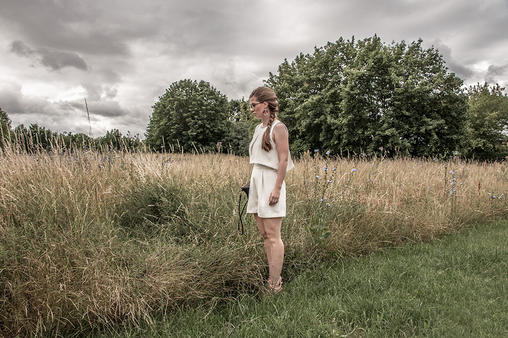 FashionWeek OOTD TrendyThursday allwhite BineLovesLife Green