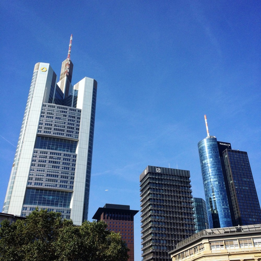 monthly-review-september-sky-frankfurt