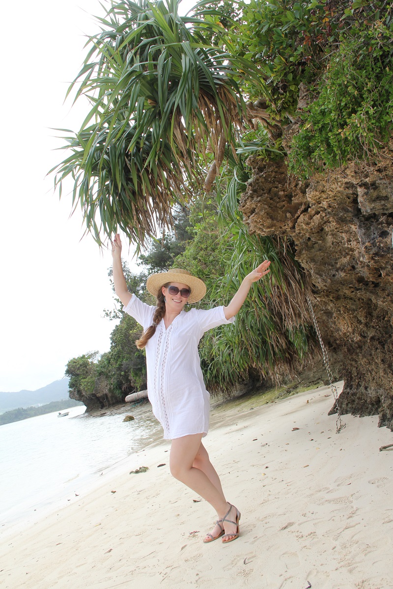 ishigaki-black-pearl-beach-babybelly-bineloveslife