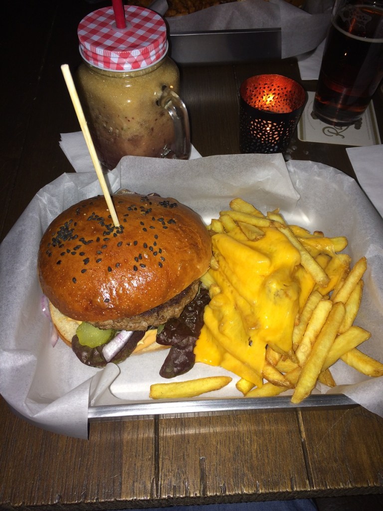 kulinarisch-reisen-barfood-offenbach-burger-bineloveslife