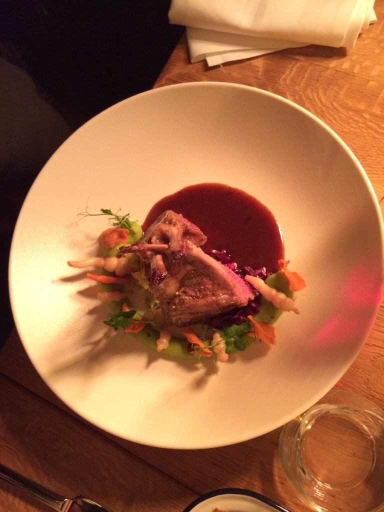 kulinarisch-reisen-seafood-offenbach-fleisch-bineloveslife