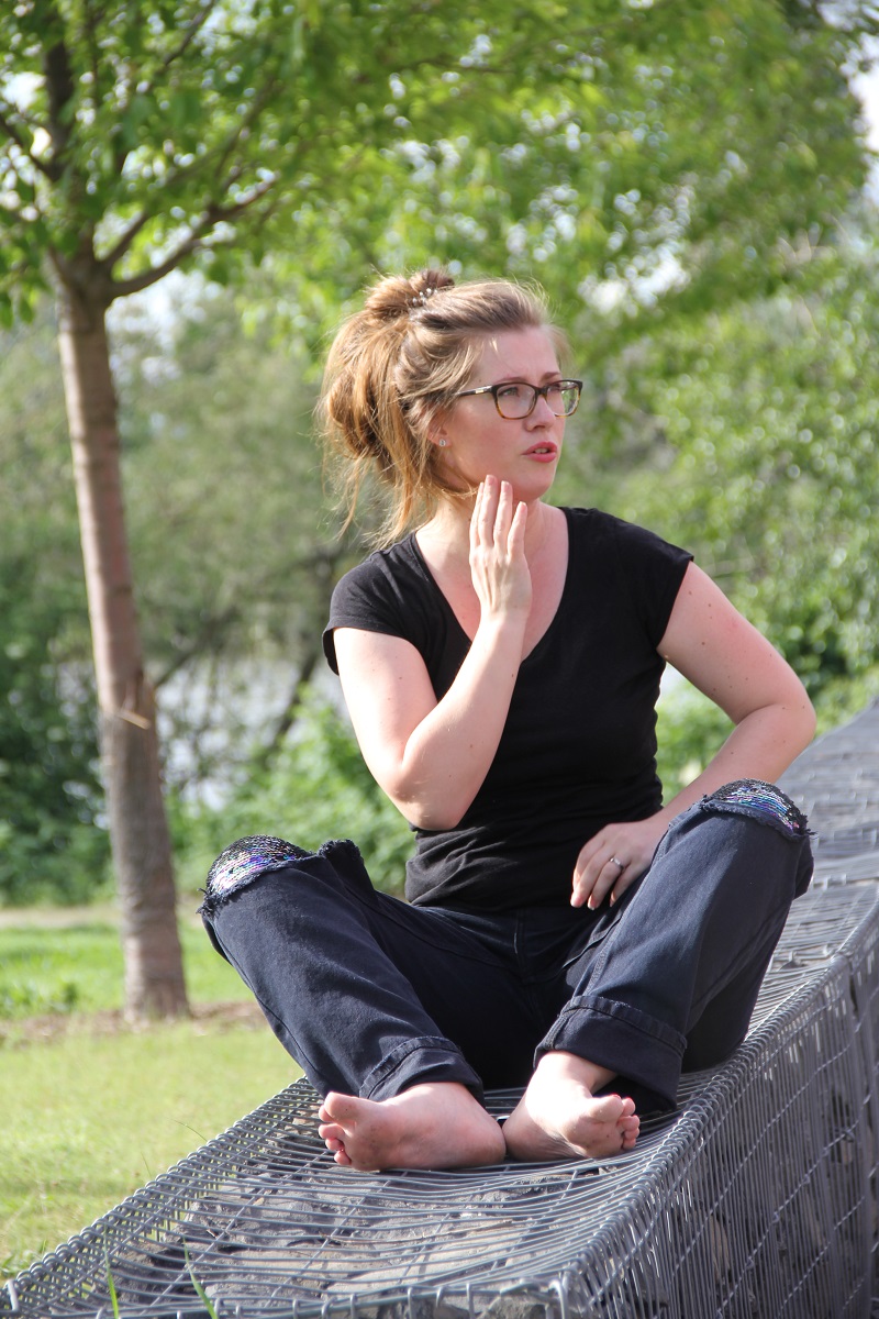 Mom OOTD Glitter BineLovesLife