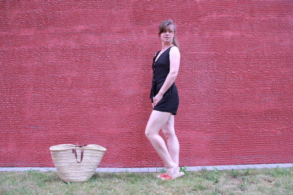MomStyleGuide schwarzer Jumpsuit Sommer BineLovesLife