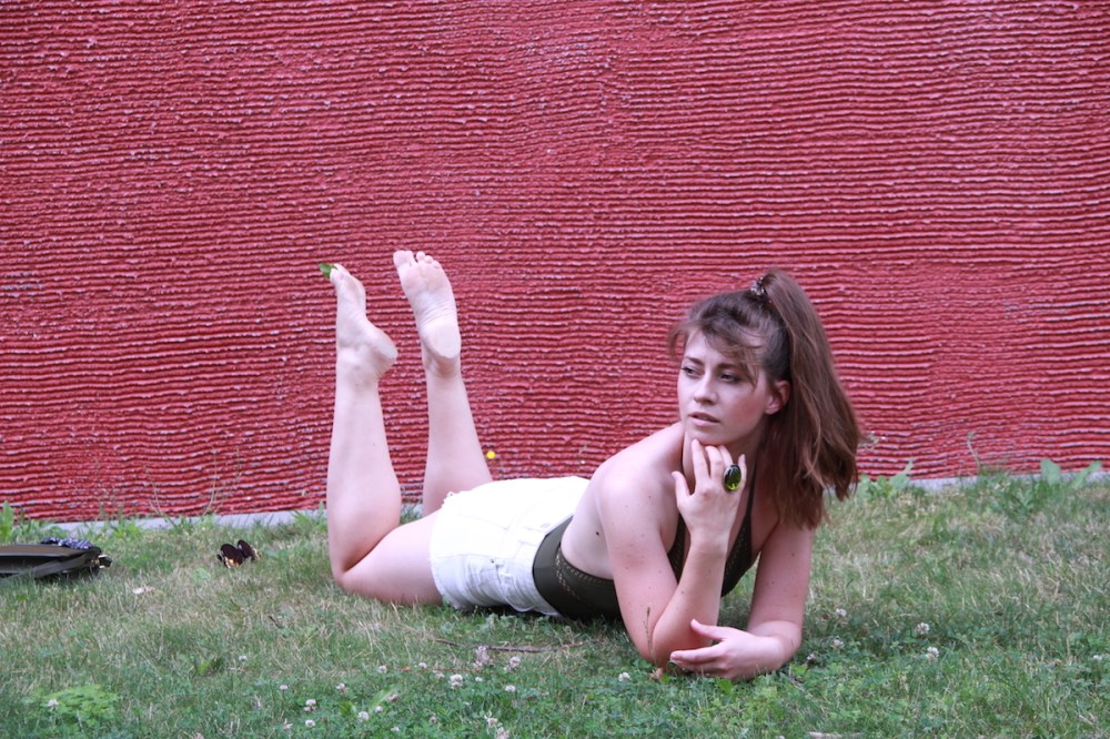 MamaStyleGuide Beach Special Swimsuit TrendyThursday BineLovesLife