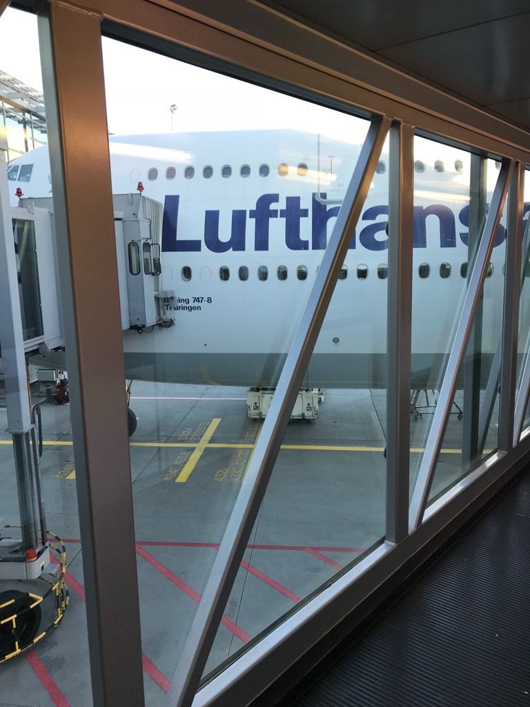 Ankunft Tokyo Flugreise TravelTuesday BineLovesLife